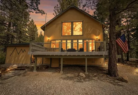 93 Juniper Rd, Chilcoot, CA 96105
