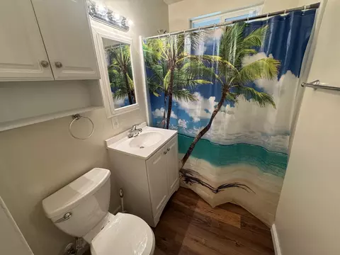 Bath - 260 First St, Chester, CA 96020 photo 3 of 3