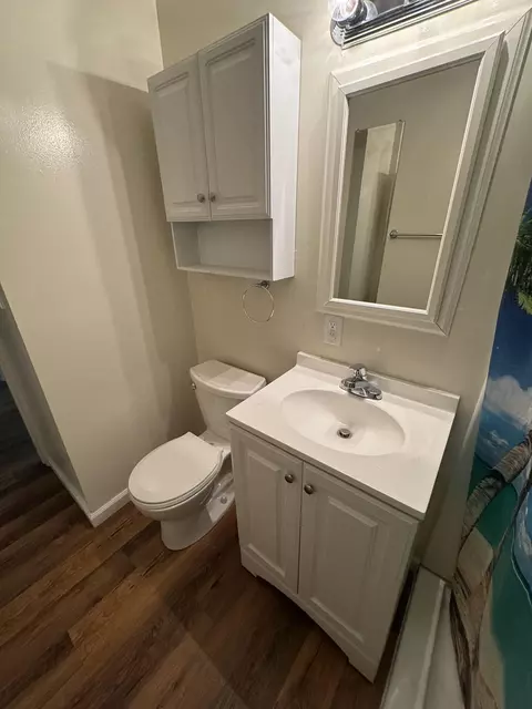 Bath - 260 First St, Chester, CA 96020 photo 1 of 3