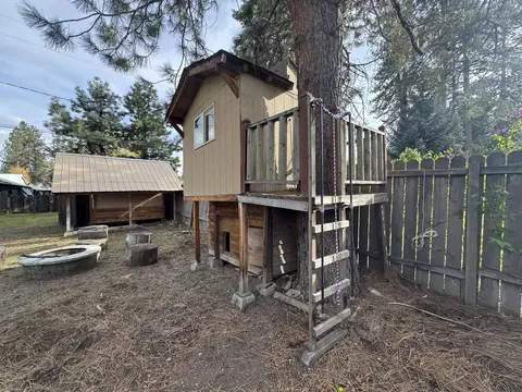 Exterior - 260 First St, Chester, CA 96020 photo 11 of 12