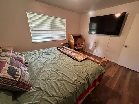 Bedroom - 260 First St, Chester, CA 96020 photo 5 of 8