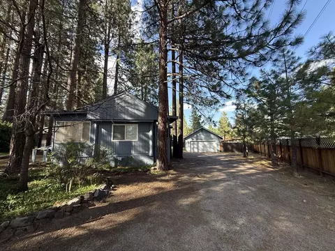 351 Bella Vista Dr, Delleker, CA 96122