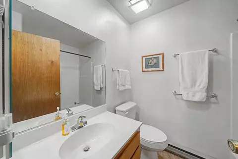 Bath - 79 Graeagle Meadows Rd, Graeagle, CA 96103 photo 4 of 4