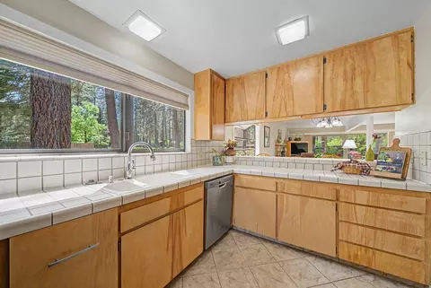 29 Graeagle Meadows Rd, Graeagle, CA 96103 photo 4