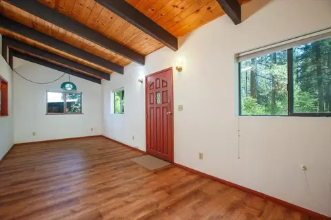 Living - 162 Pineleaf Dr, Meadow Valley, CA 95956 photo 1 of 3