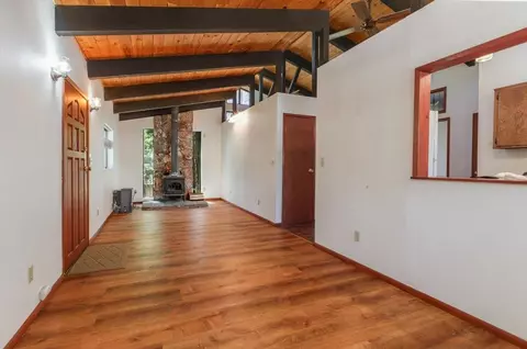 Living - 162 Pineleaf Dr, Meadow Valley, CA 95956 photo 3 of 3