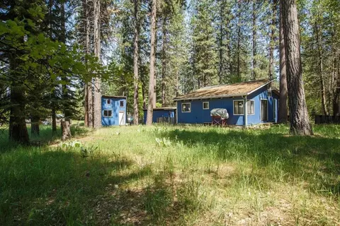 Exterior - 162 Pineleaf Dr, Meadow Valley, CA 95956 photo 3 of 11