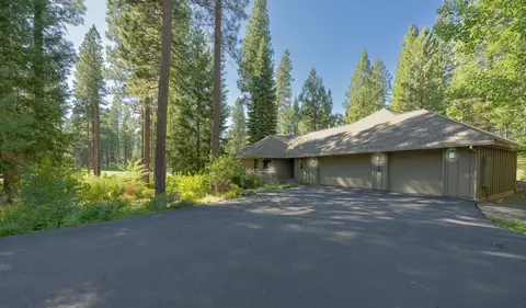 166 Black Bear Trl, Clio, CA 96106
