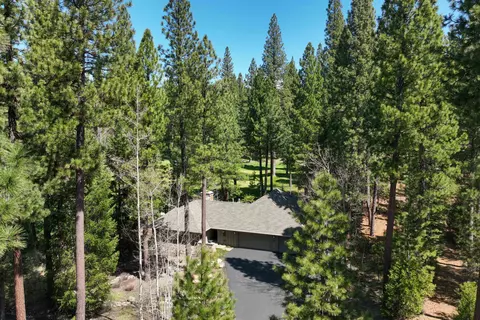 166 Black Bear Trl, Clio, CA 96106
