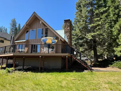 169 Lake Almanor West Dr #1, Lake Almanor West, CA 96020