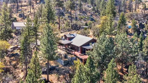 View/Area - 740-935 Sugarloaf Rd, Doyle, CA 96109 photo 2 of 2