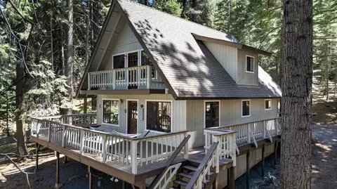 124 Marion Trl, Lake Almanor West, CA 96020