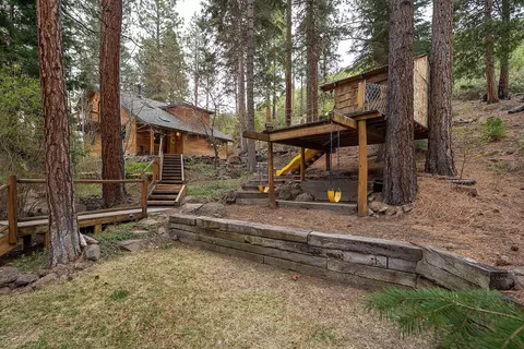 626 Bear Valley Rd, Loyalton, CA 96118