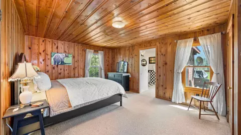 Bedroom - 57707 Jackson View Dr, Blairsden Graeagle, CA 96103 photo 2 of 3