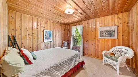 Bedroom - 57707 Jackson View Dr, Blairsden Graeagle, CA 96103 photo 3 of 3