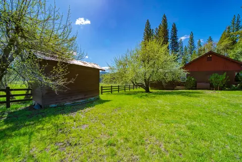 Exterior - 57707 Jackson View Dr, Blairsden Graeagle, CA 96103 photo 12 of 22