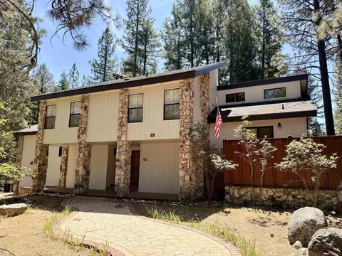 42 Wishram Trl, Graeagle, CA 96103