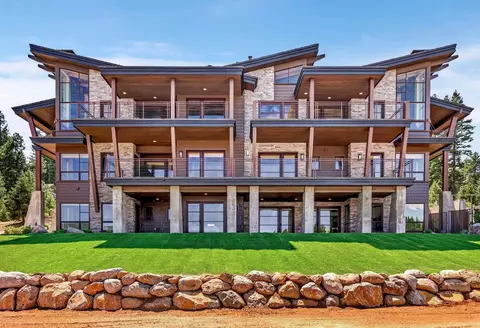 432 Peninsula Dr, Lake Almanor, CA 96137