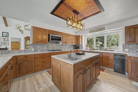 Kitchen - 67 Silver Sage Trl, Clio, CA 96106 photo 2 of 6