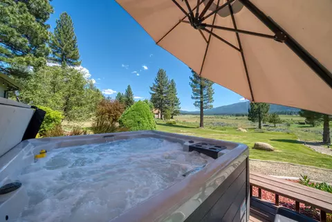 Exterior - 67 Silver Sage Trl, Clio, CA 96106 photo 2 of 10