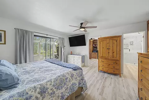 Bedroom - 67 Silver Sage Trl, Clio, CA 96106 photo 5 of 6