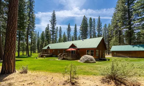 Exterior - 97 Main St, Calpine, CA 96124 photo 11 of 18