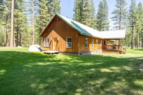 Other - 97 Main St, Calpine, CA 96124 photo 2 of 7