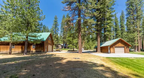 Exterior - 97 Main St, Calpine, CA 96124 photo 7 of 18