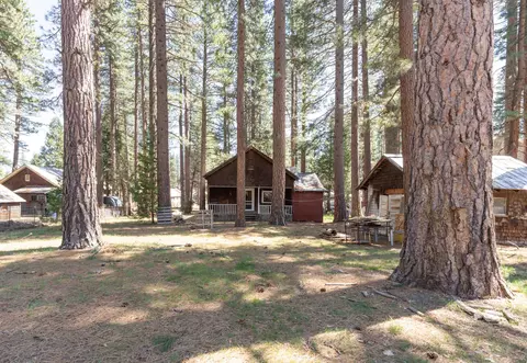 Exterior - 206 Main St, Calpine, CA 96124 photo 6 of 6