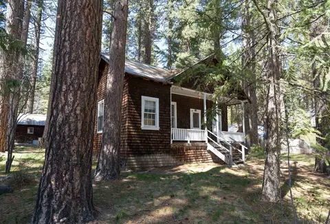 Other - 206 Main St, Calpine, CA 96124 photo 1 of 5