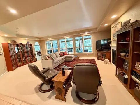 224 Jacks Ct, Blairsden, CA 96103 photo 4