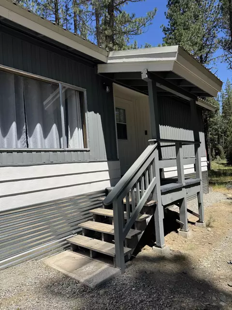 Exterior - 4 Shasta Trl, Graeagle, CA 96103 photo 2 of 9