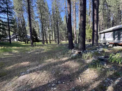 Exterior - 4 Shasta Trl, Graeagle, CA 96103 photo 9 of 9