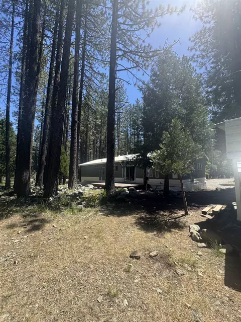 Exterior - 4 Shasta Trl, Graeagle, CA 96103 photo 5 of 9