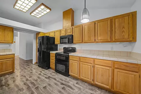 Kitchen - 252 Tamarack Ct, Blairsden, CA 96103 photo 2 of 5