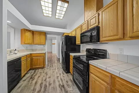 Kitchen - 252 Tamarack Ct, Blairsden, CA 96103 photo 3 of 5