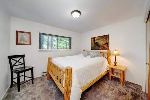 Bedroom - 74 Tolowa Trl, Graeagle, CA 96103 photo 4 of 4