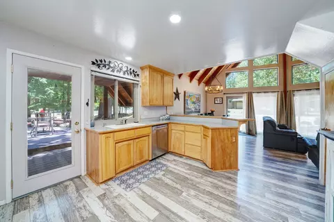 Kitchen - 74 Tolowa Trl, Graeagle, CA 96103 photo 1 of 7