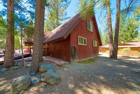 Exterior - 74 Tolowa Trl, Graeagle, CA 96103 photo 6 of 10