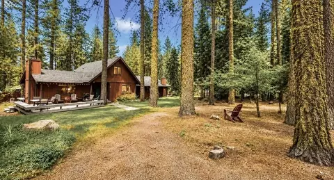 204 Poplar Valley Rd, Blairsden, CA 96103