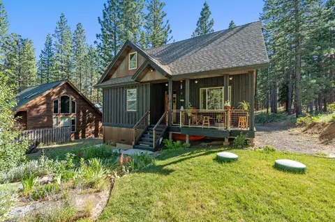 305 Mountain View Dr, Calpine, CA 96124 photo 2