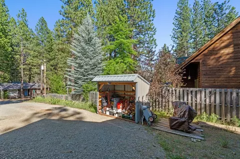 305 Mountain View Dr, Calpine, CA 96124 photo 49