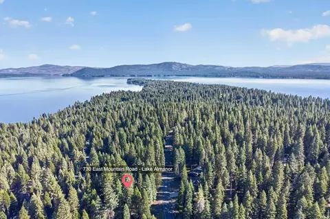 View/Area - 720 E Mountain Ridge Rd, Lake Almanor, CA 96137 photo 4 of 6