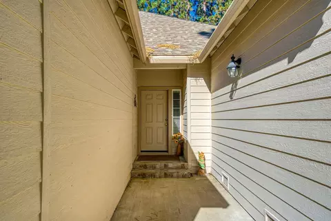 38 Oak Ct, Blairsden, CA 96103 photo 4