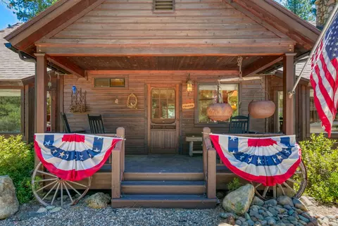 1 Huchnom Trl, Graeagle, CA 96103 photo 2
