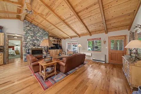 1 Huchnom Trl, Graeagle, CA 96103 photo 5