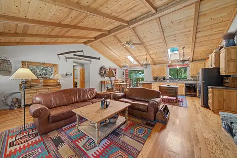 1 Huchnom Trl, Graeagle, CA 96103 photo 9