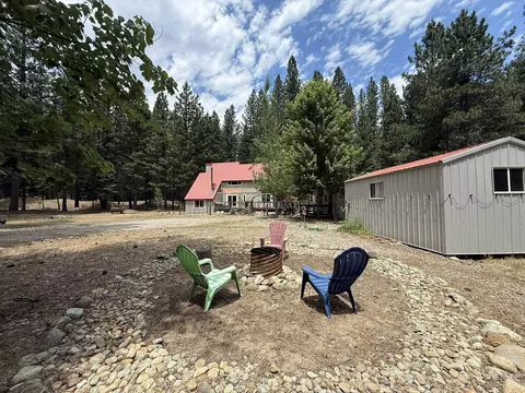 Exterior - 636 Pineleaf Dr, Meadow Valley, CA 95956 photo 5 of 16