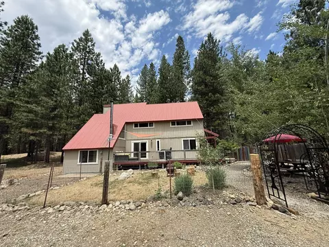 Exterior - 636 Pineleaf Dr, Meadow Valley, CA 95956 photo 12 of 16