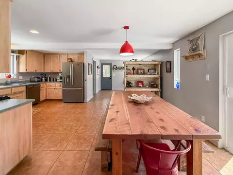 Dining - 636 Pineleaf Dr, Meadow Valley, CA 95956 photo 2 of 3